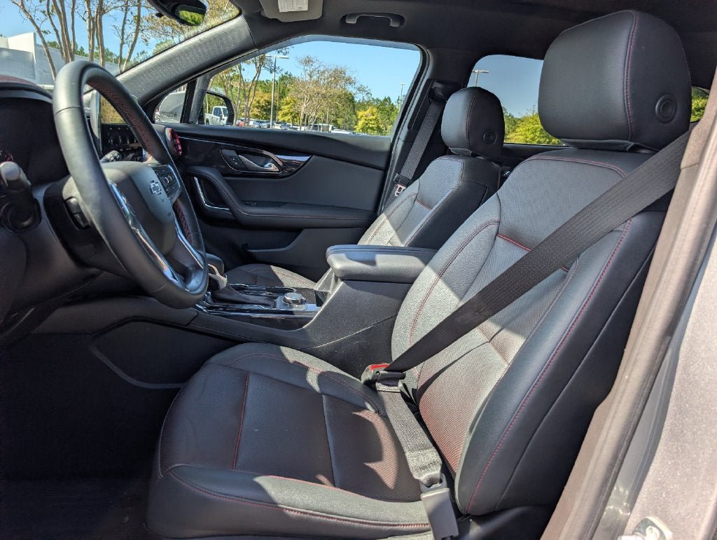 Certified 2023 Chevrolet Blazer RS w/ Driver Confidence II Package FWD image 14