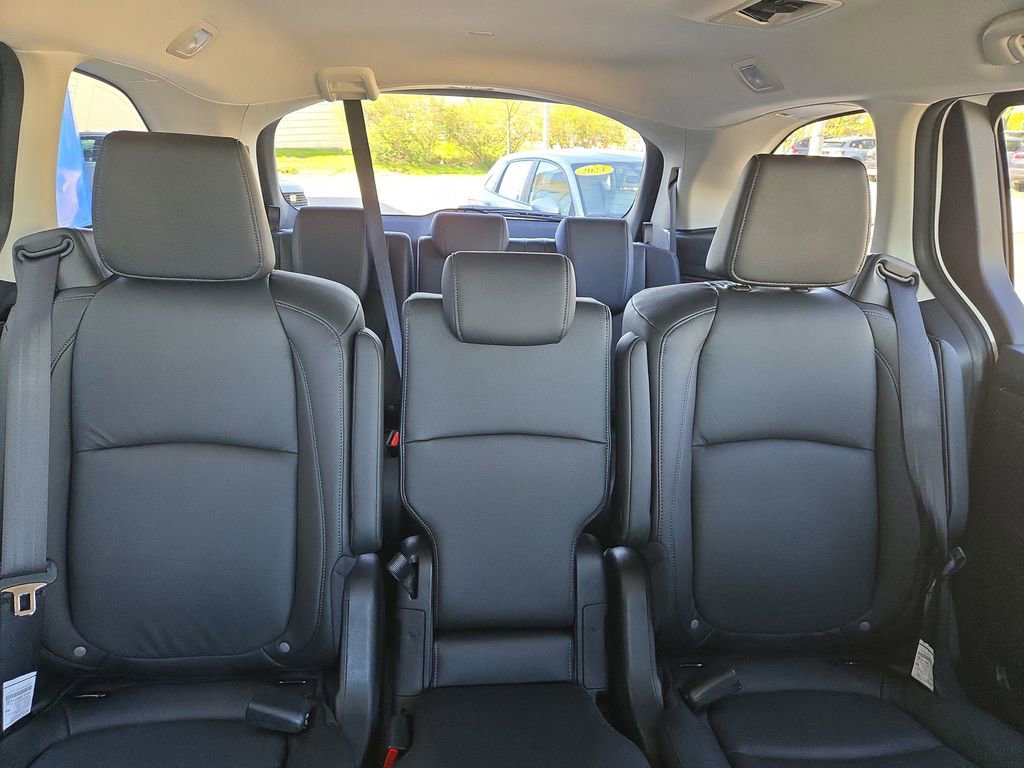 Certified 2026 Honda Odyssey EX-L image 29