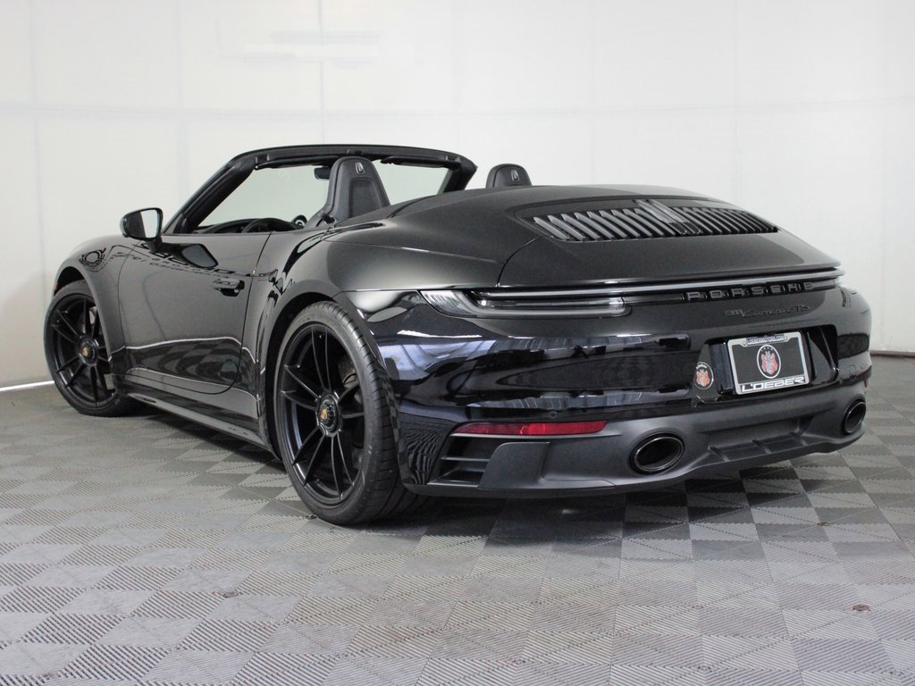 Used 2024 Porsche 911 Carrera GTS image 3