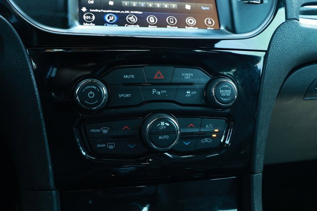 Used 2021 Chrysler 300 S RWD image 17