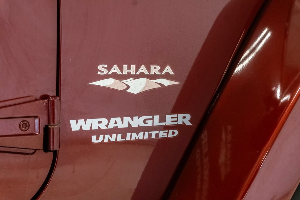 Used 2010 Jeep Wrangler Unlimited Sahara w/ Trailer Tow Group AWD/4WD image 6