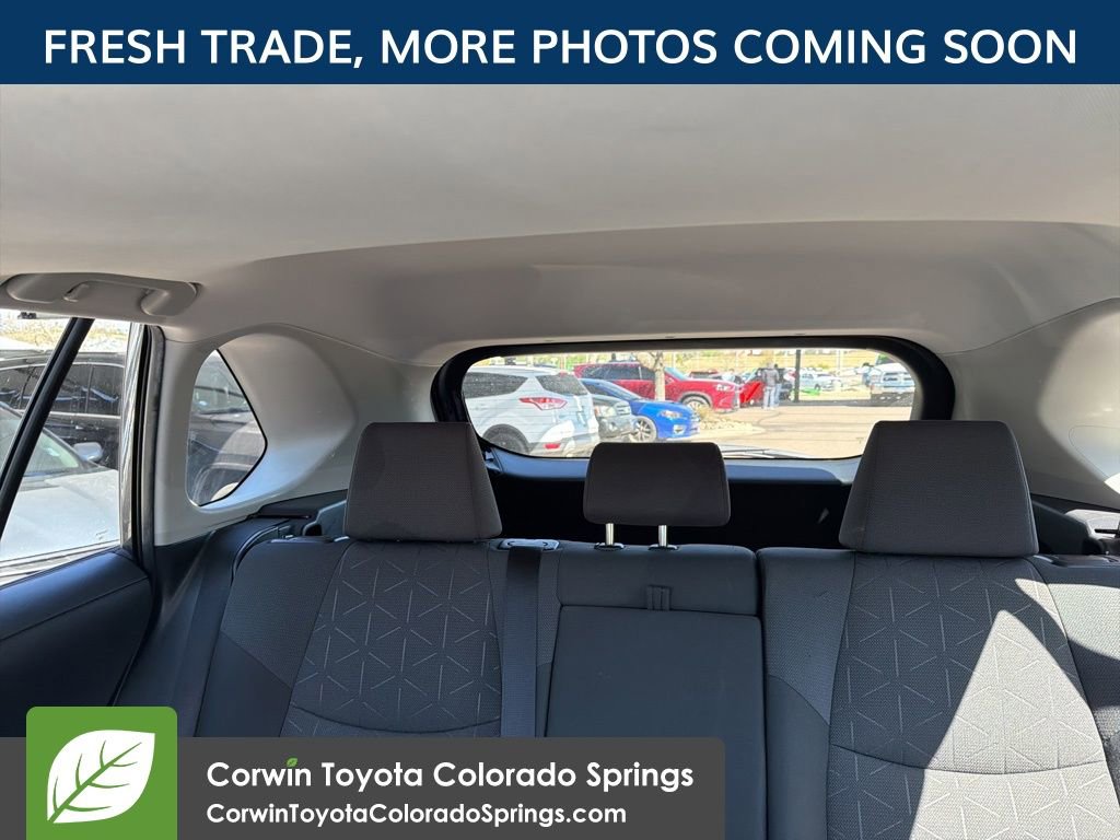 Used 2019 Toyota RAV4 XLE AWD/4WD image 11