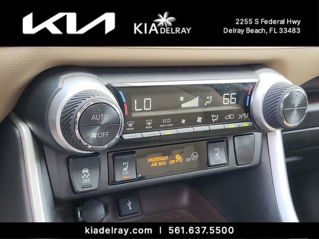 Used 2021 Toyota RAV4 Limited AWD/4WD image 24