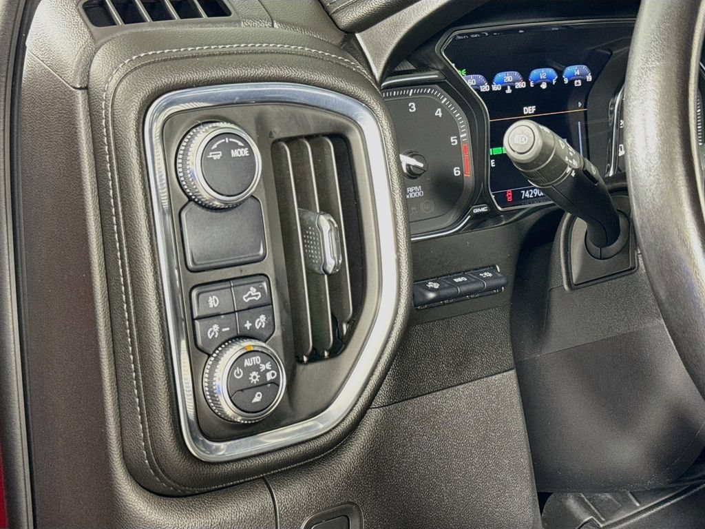 Used 2021 GMC Sierra 1500 Denali w/ Denali Ultimate Package RWD image 10