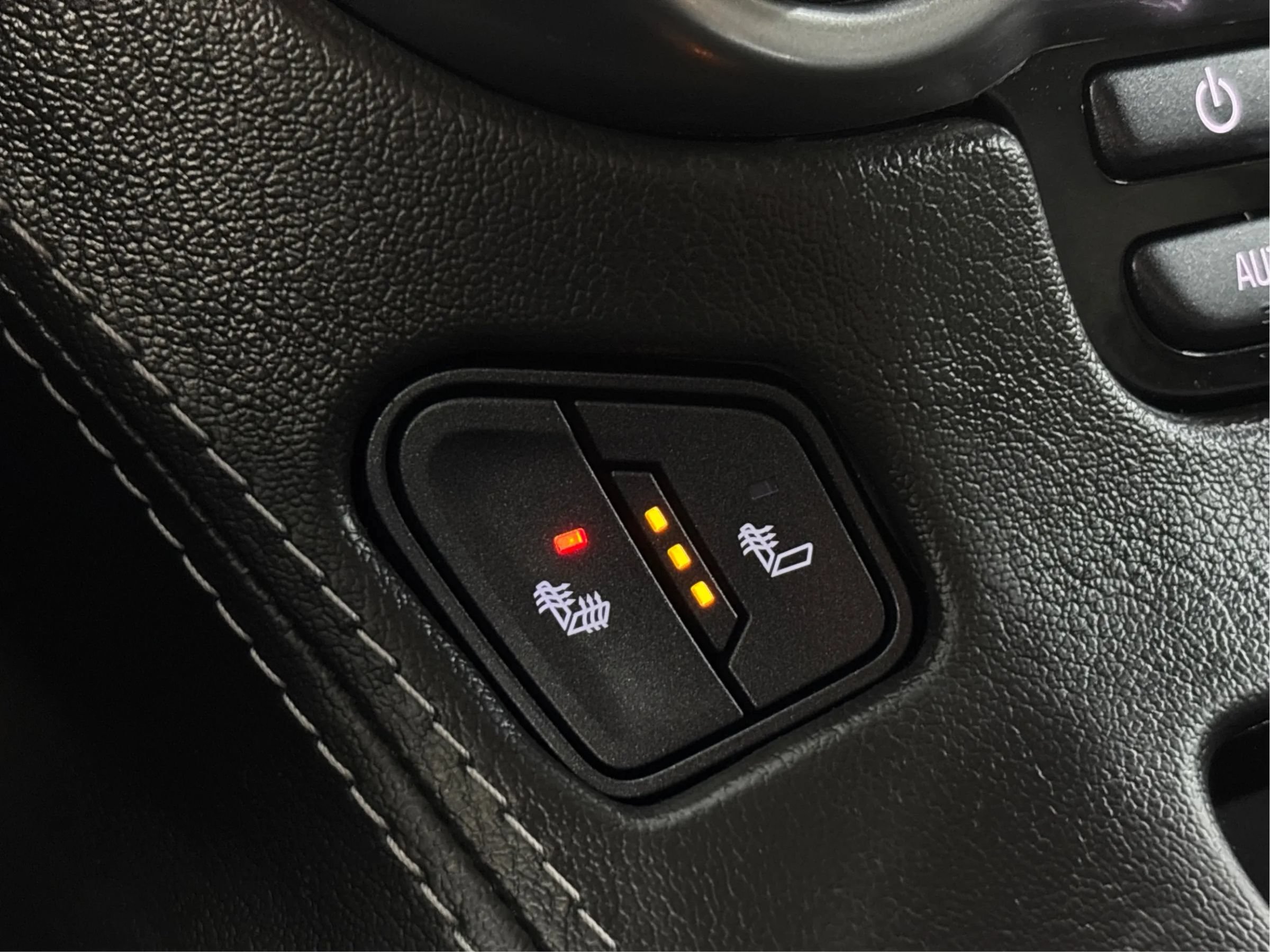 Used 2020 Chevrolet Tahoe LT AWD/4WD image 42