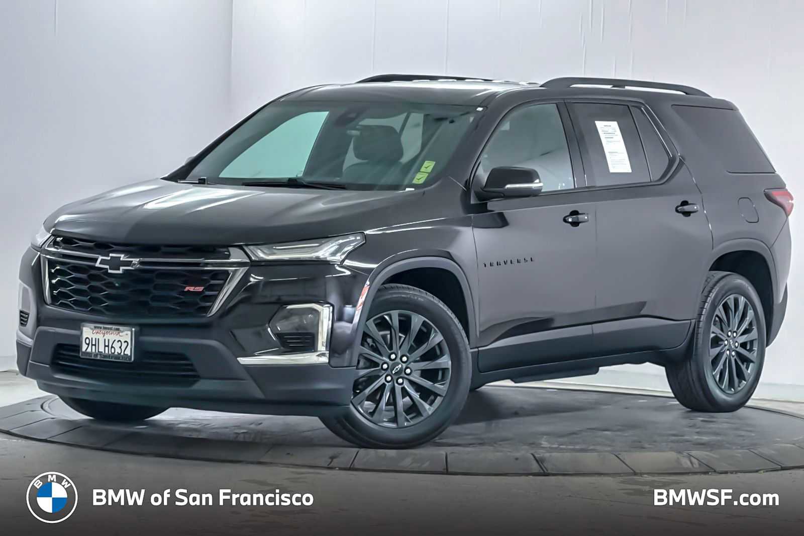 Used 2023 Chevrolet Traverse RS AWD/4WD image 1