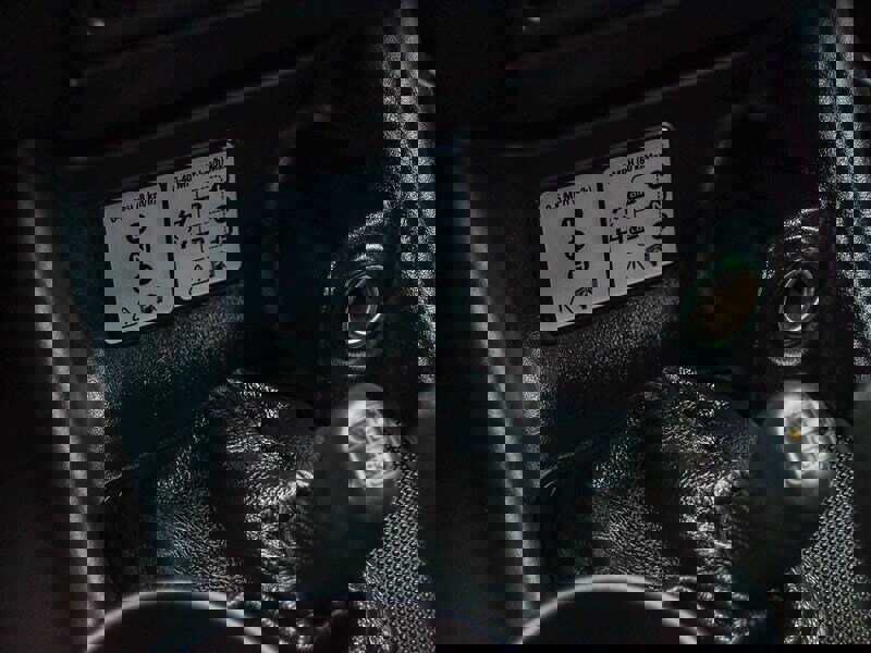 Used 2004 Land Rover Discovery S image 29