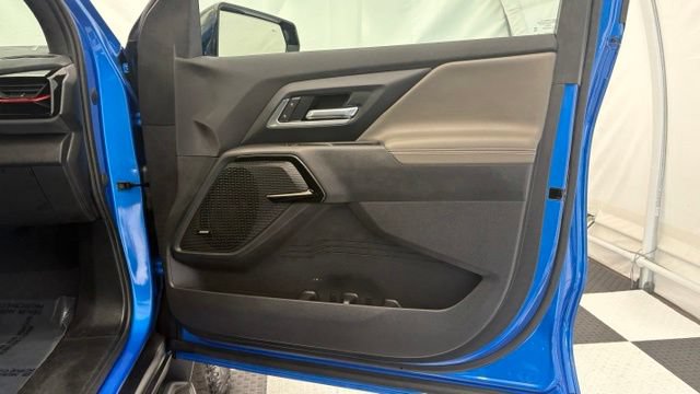 Used 2026 Chevrolet Silverado EV Trail Boss AWD/4WD image 26