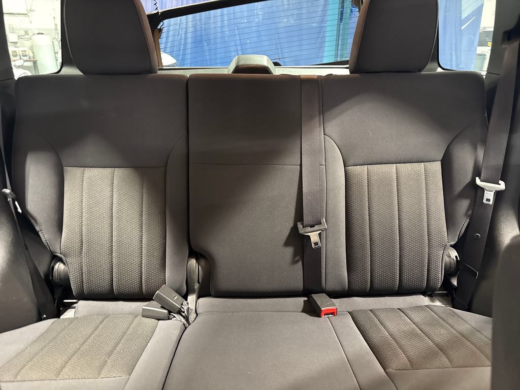 Used 2012 Jeep Liberty Sport AWD/4WD image 34