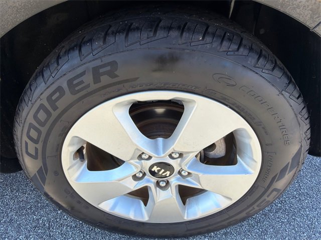 Used 2017 Kia Soul image 19