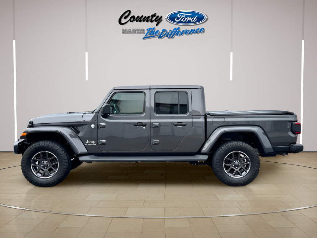 Used 2021 Jeep Gladiator Overland w/ LED Lighting Group AWD/4WD image 3