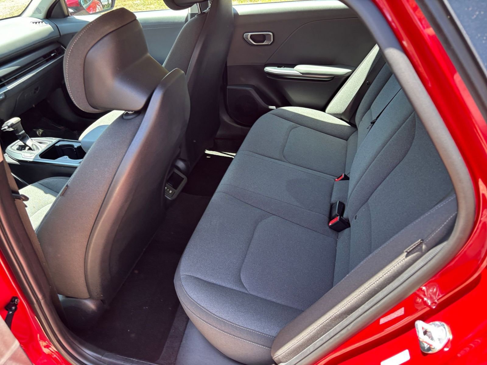Used 2025 Kia K4 FWD image 28