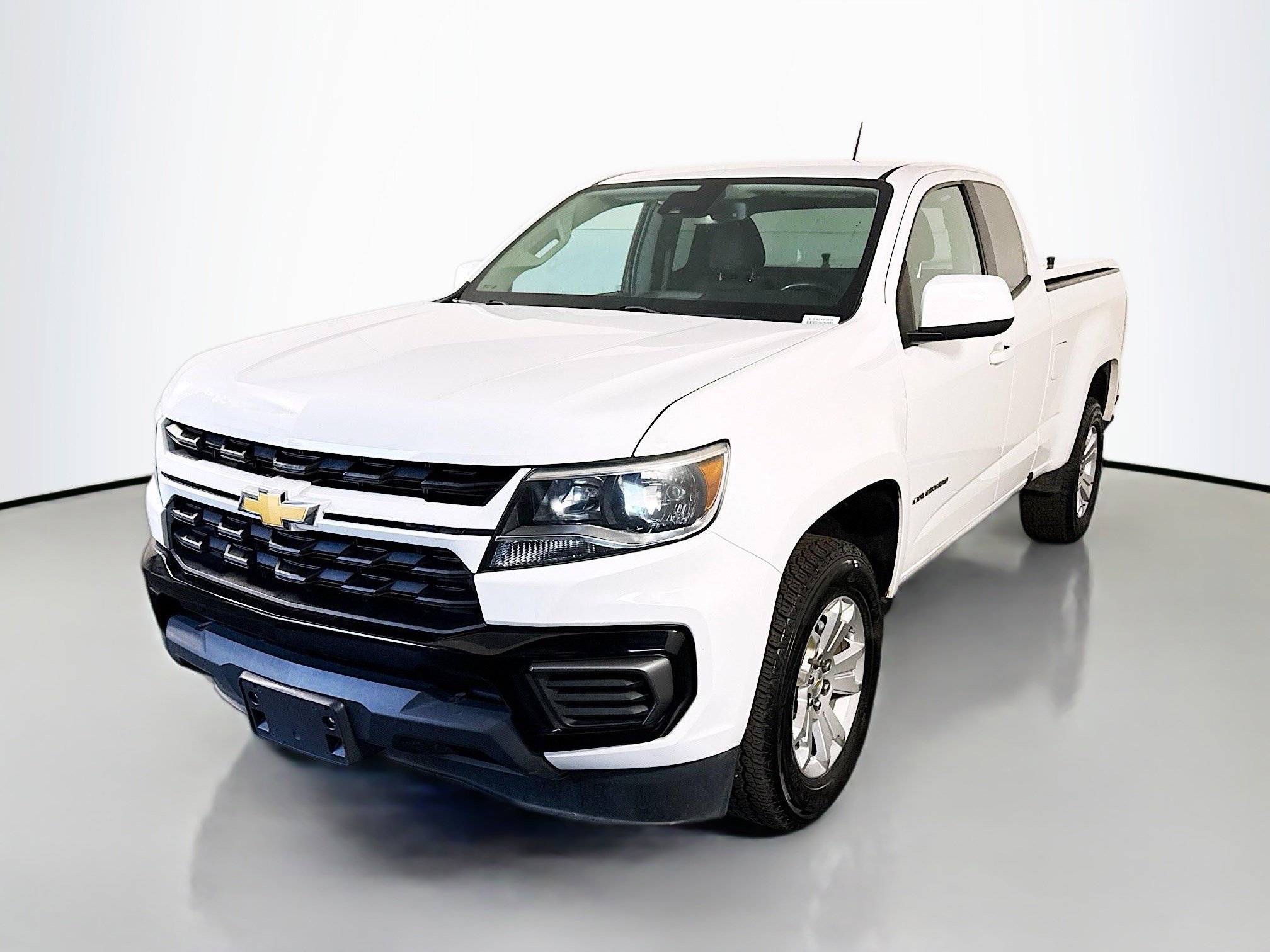Used 2022 Chevrolet Colorado LT w/ Fleet Safety Package RWD image 4