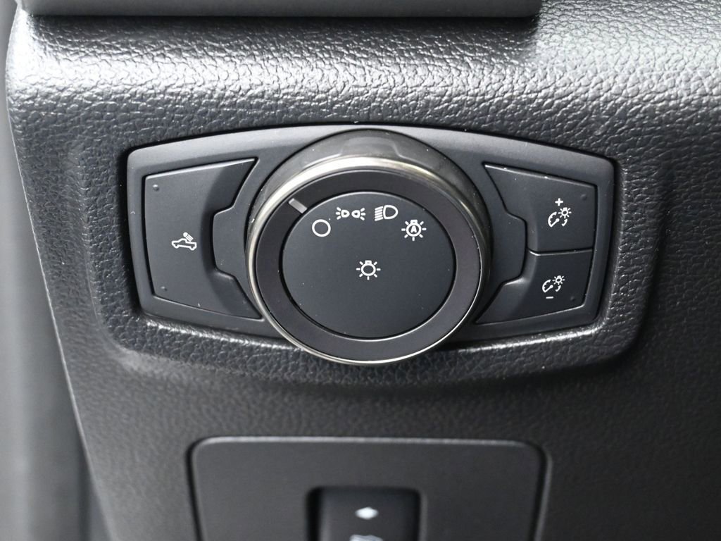 Used 2018 Ford F150 Raptor w/ Equipment Group 802A Luxury image 16