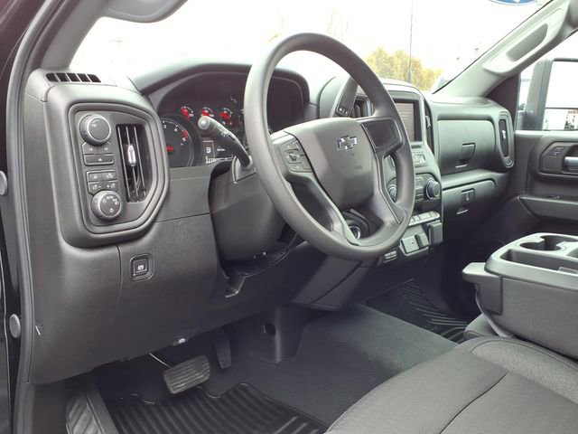 Used 2026 Chevrolet Silverado 2500 Custom w/ Custom Value Package image 10