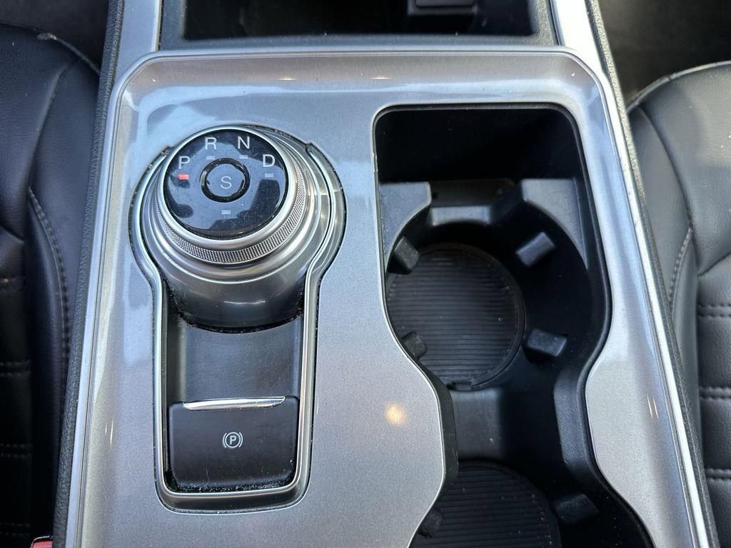 Used 2024 Ford Edge SEL AWD/4WD image 21