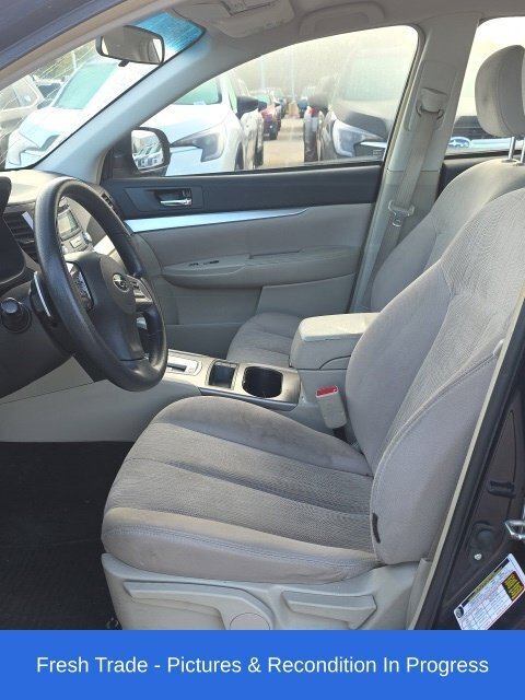 Used 2013 Subaru Legacy 2.5i AWD/4WD image 10