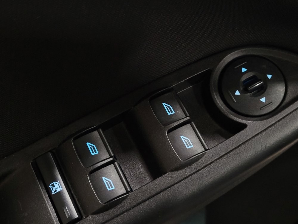 Used 2018 Ford Focus SE image 27