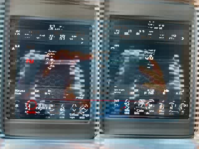 Used 2019 Dodge Challenger GT image 16