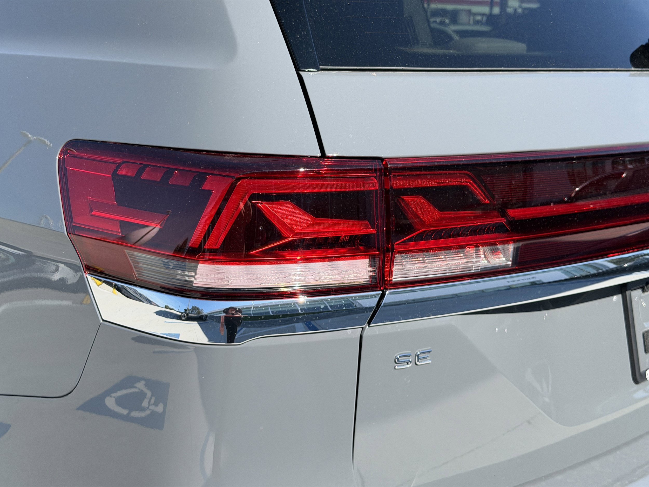 New 2026 Volkswagen Atlas SE AWD/4WD image 9