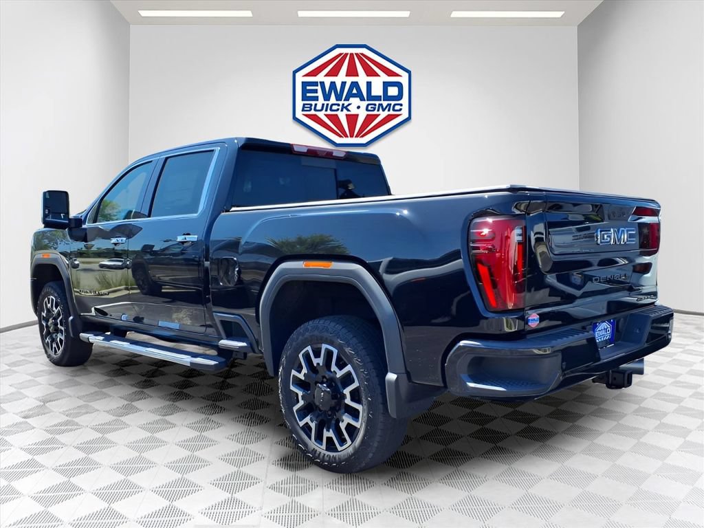 New 2026 GMC Sierra 2500 Denali w/ Technology Package AWD/4WD image 5
