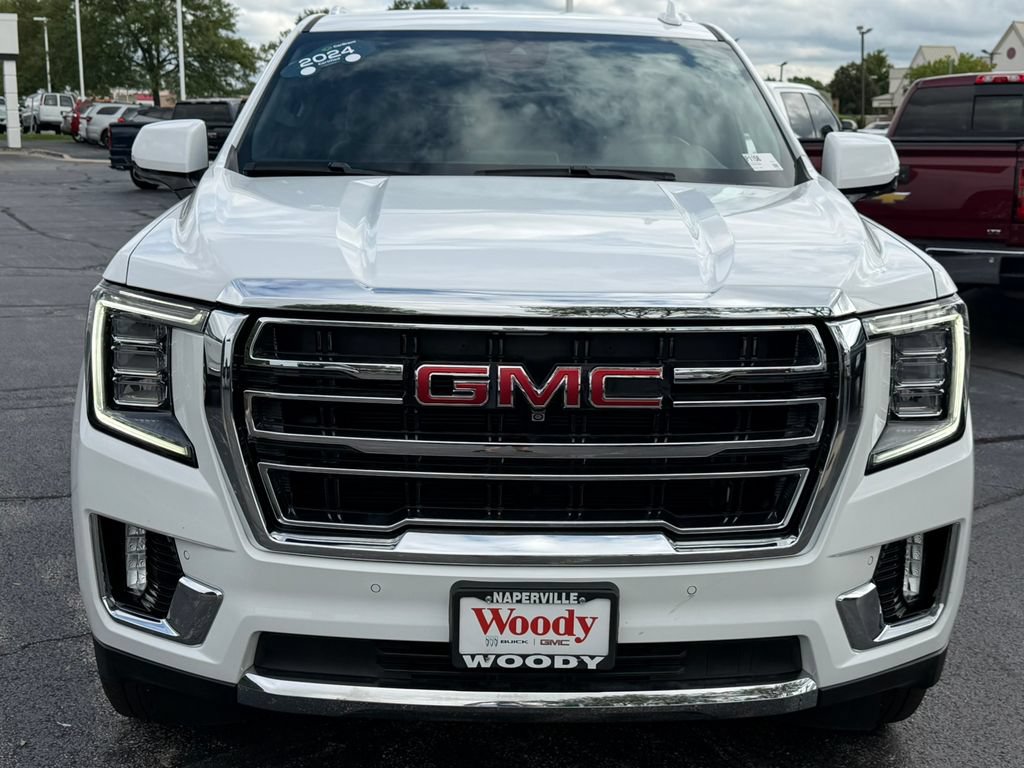 Certified 2024 GMC Yukon XL SLT w/ SLT Luxury Package AWD/4WD image 19