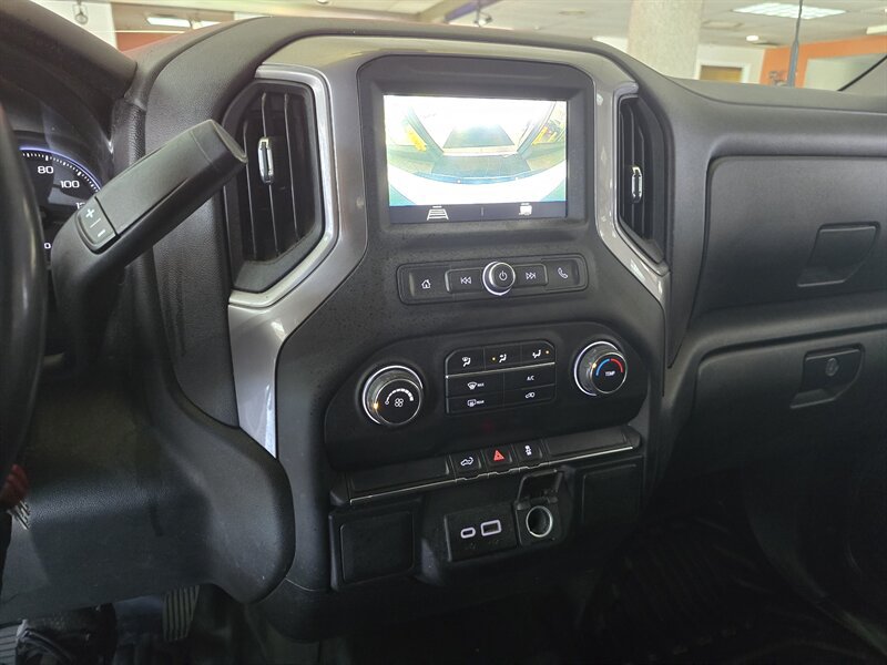 Used 2021 Chevrolet Silverado 2500 W/T w/ WT Convenience Package AWD/4WD image 18