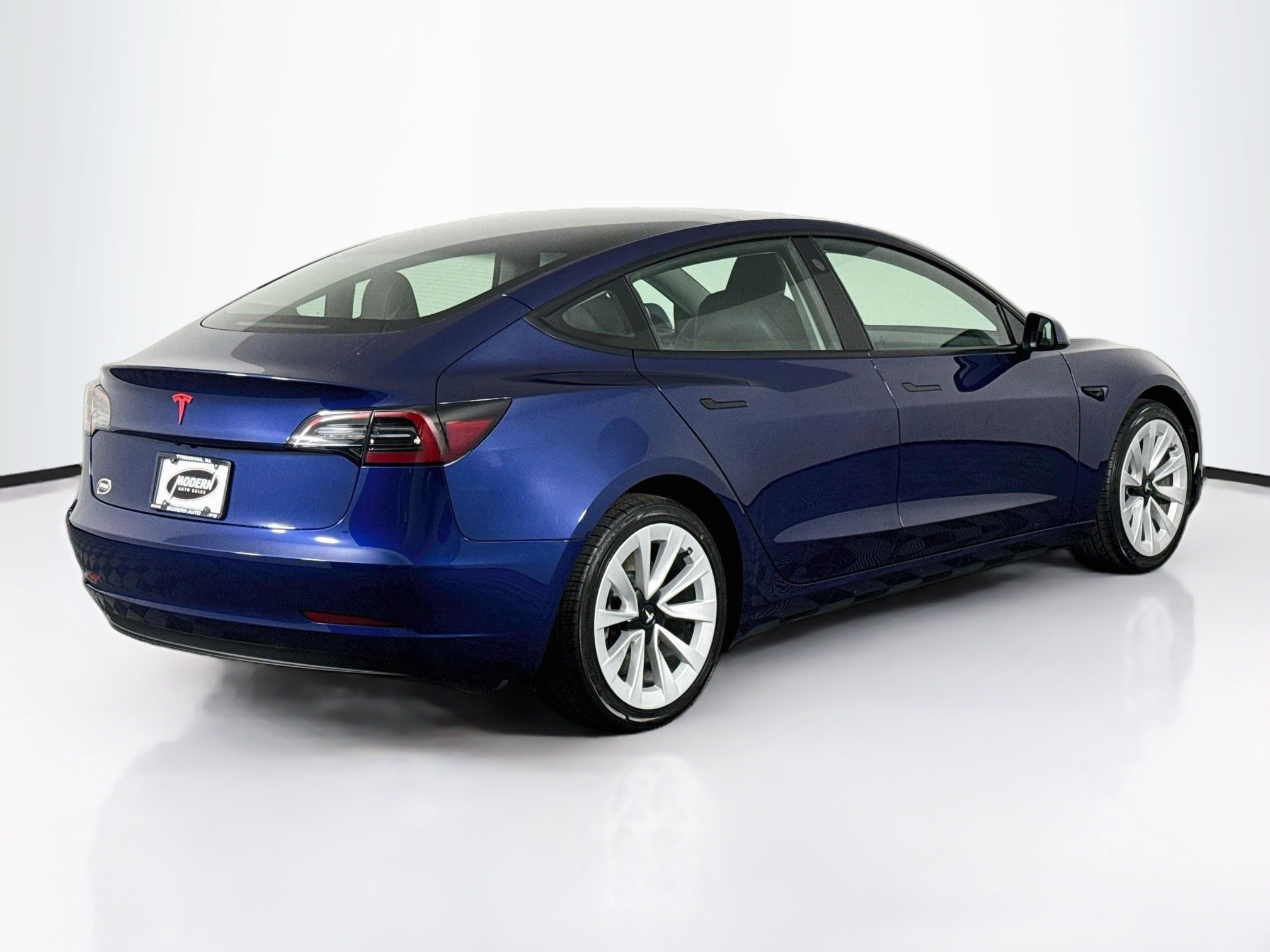Used 2023 Tesla Model 3 Standard Range RWD image 15