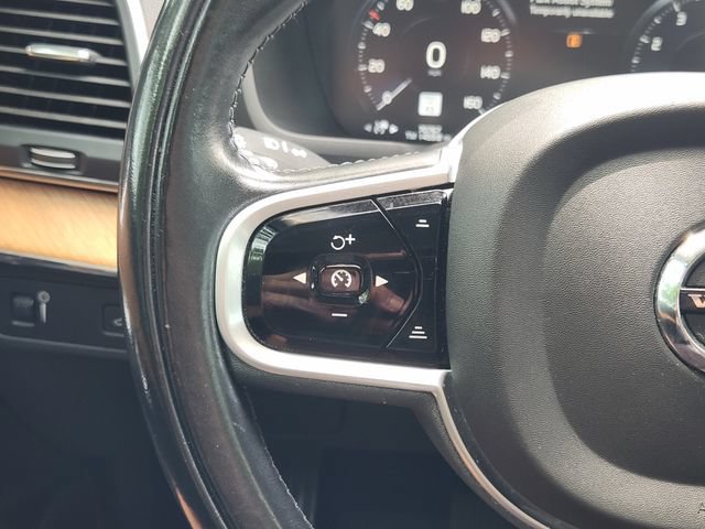 Used 2021 Volvo XC90 T6 Momentum AWD/4WD image 29