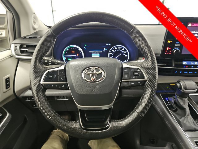 Certified 2023 Toyota Sienna Limited AWD/4WD image 20