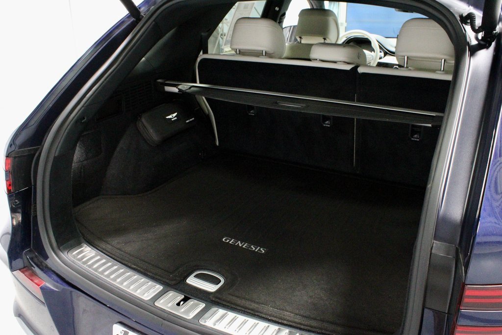 Used 2025 Genesis Electrified GV70 Advanced image 15
