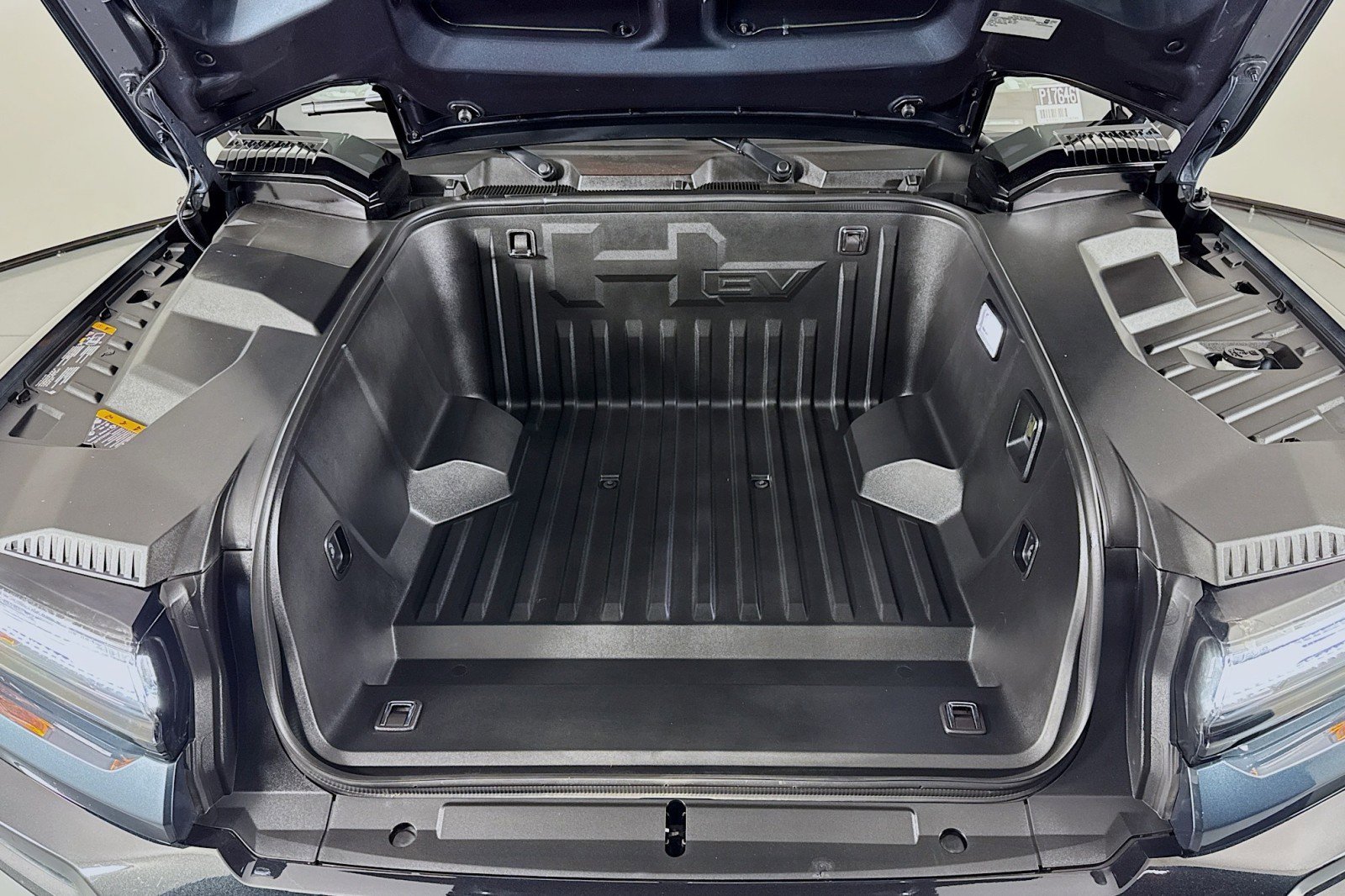 Used 2025 GMC Hummer EV 3X image 10