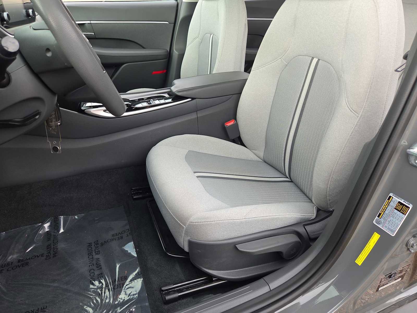 Used 2021 Hyundai Sonata SE image 16