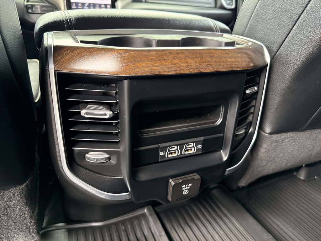Used 2024 RAM 3500 Laramie image 27