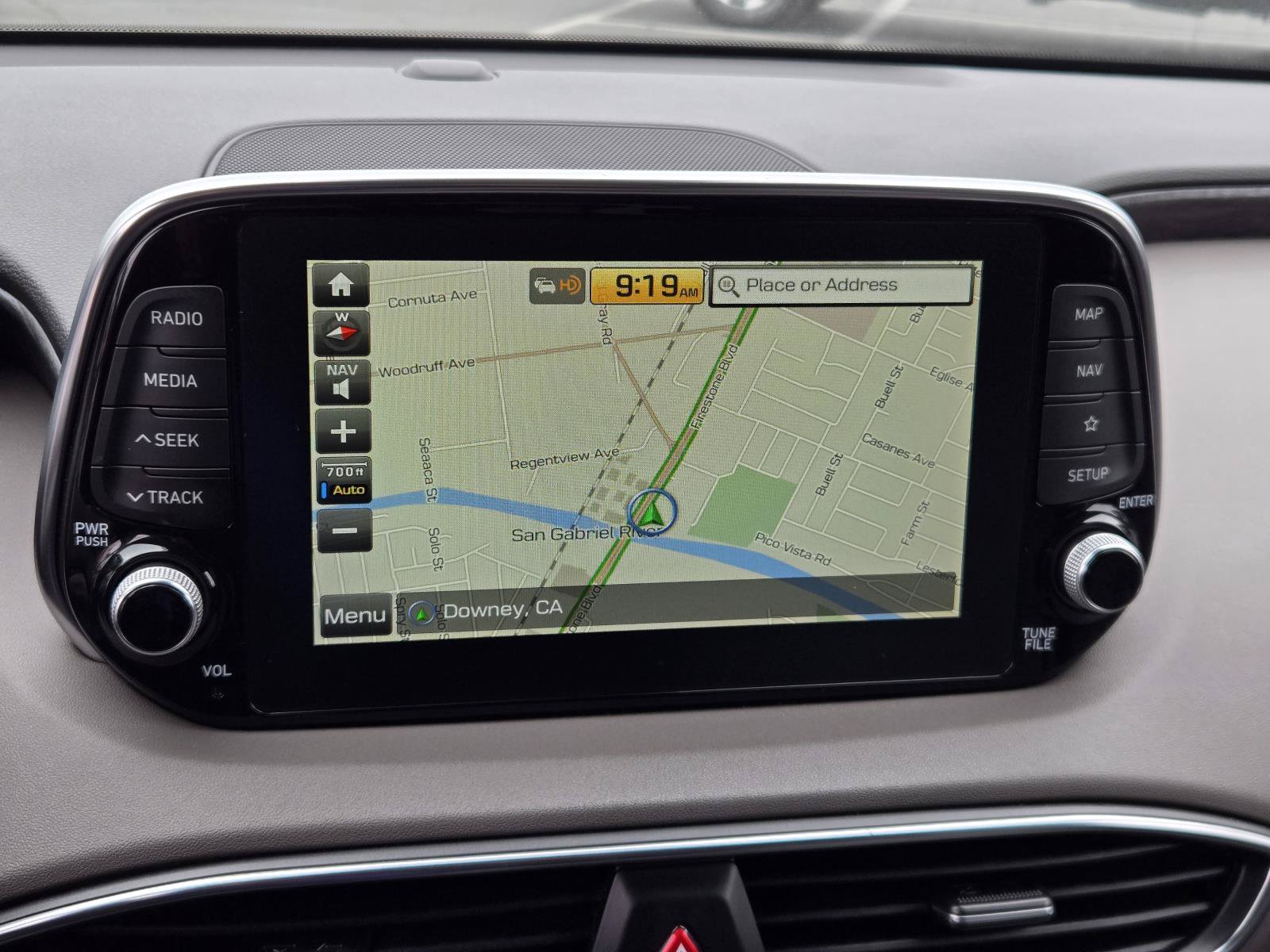 Used 2020 Hyundai Santa Fe Limited FWD image 7