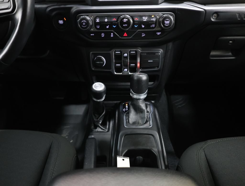Used 2020 Jeep Wrangler Unlimited Sport AWD/4WD image 20