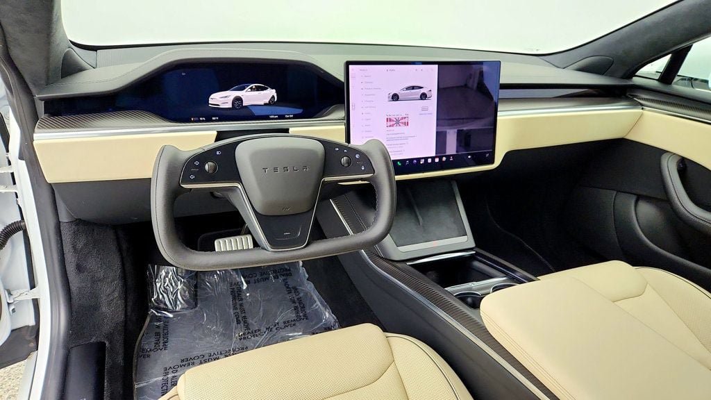 Used 2022 Tesla Model S Plaid AWD/4WD image 12