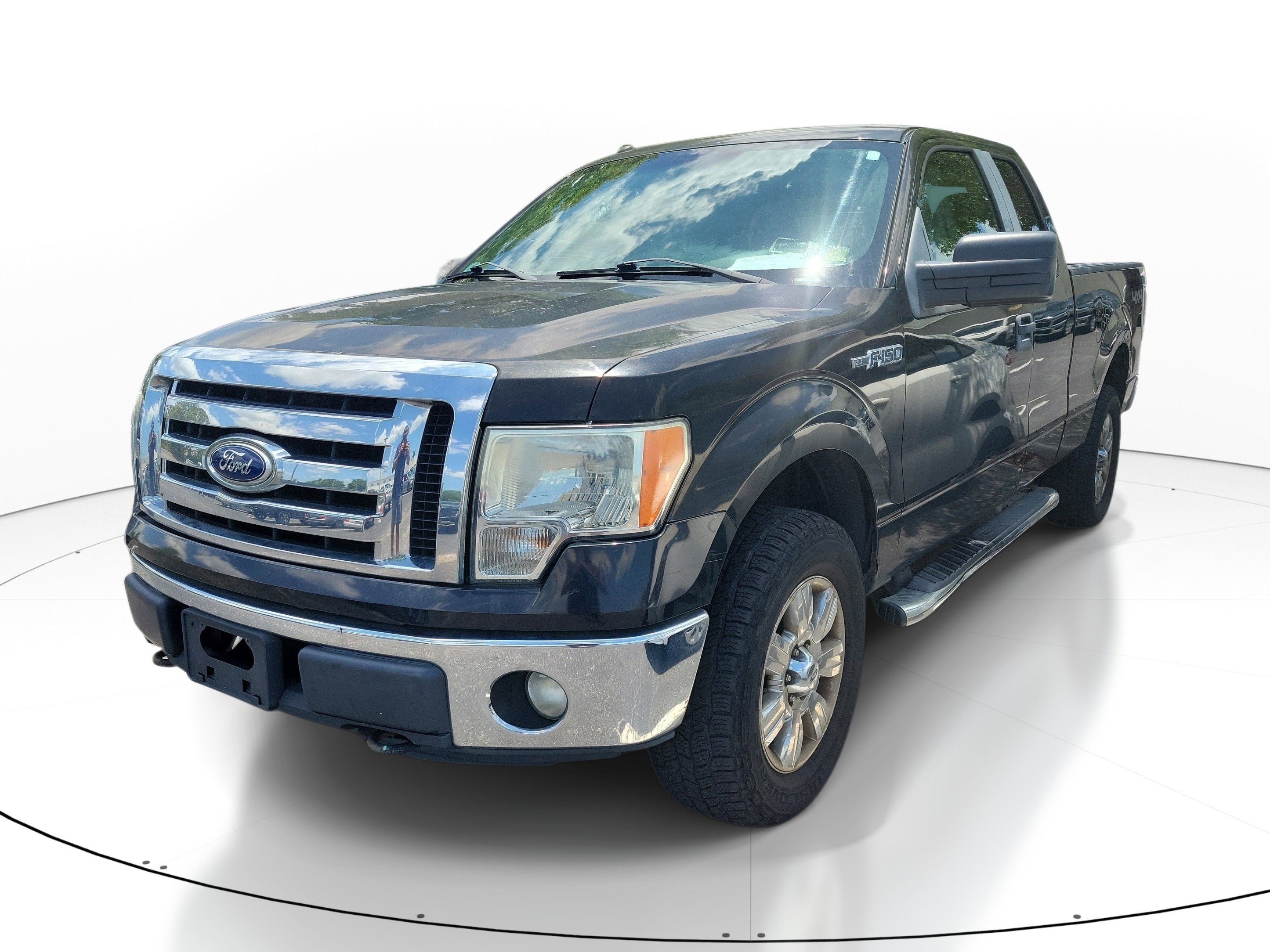 Used 2011 Ford F150 XLT AWD/4WD image 3