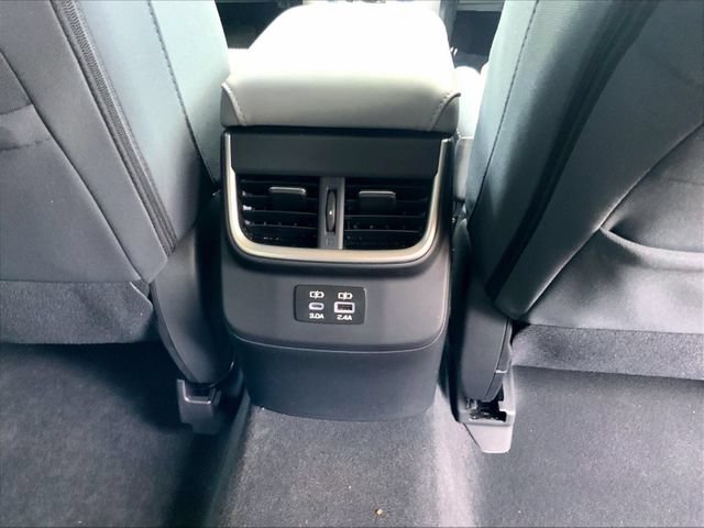 Used 2025 Subaru Outback Premium AWD/4WD image 25