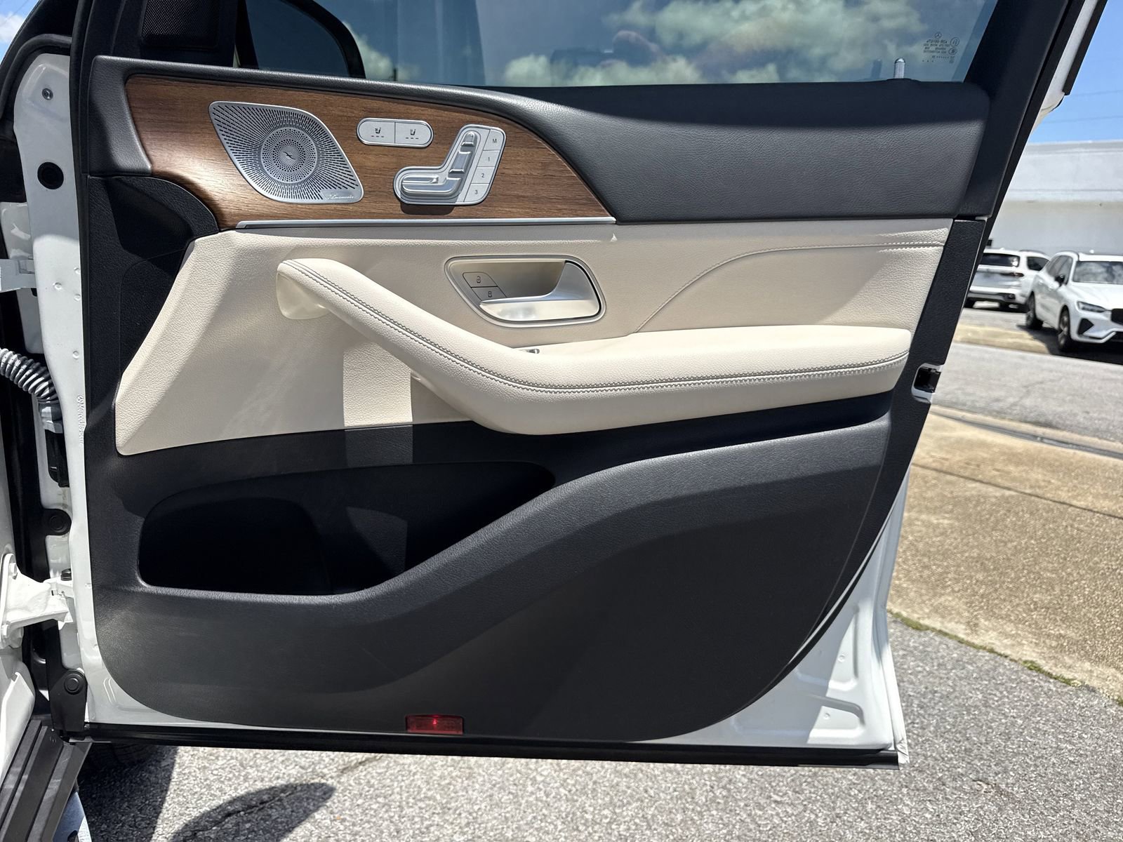 Used 2022 Mercedes-Benz GLE 350 image 30
