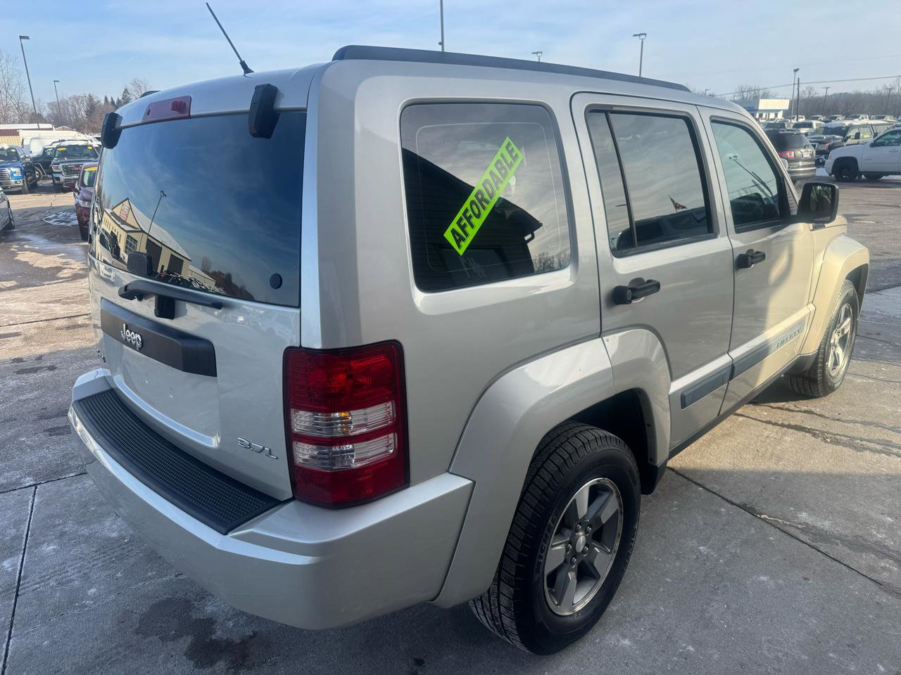 Used 2008 Jeep Liberty Sport AWD/4WD image 5