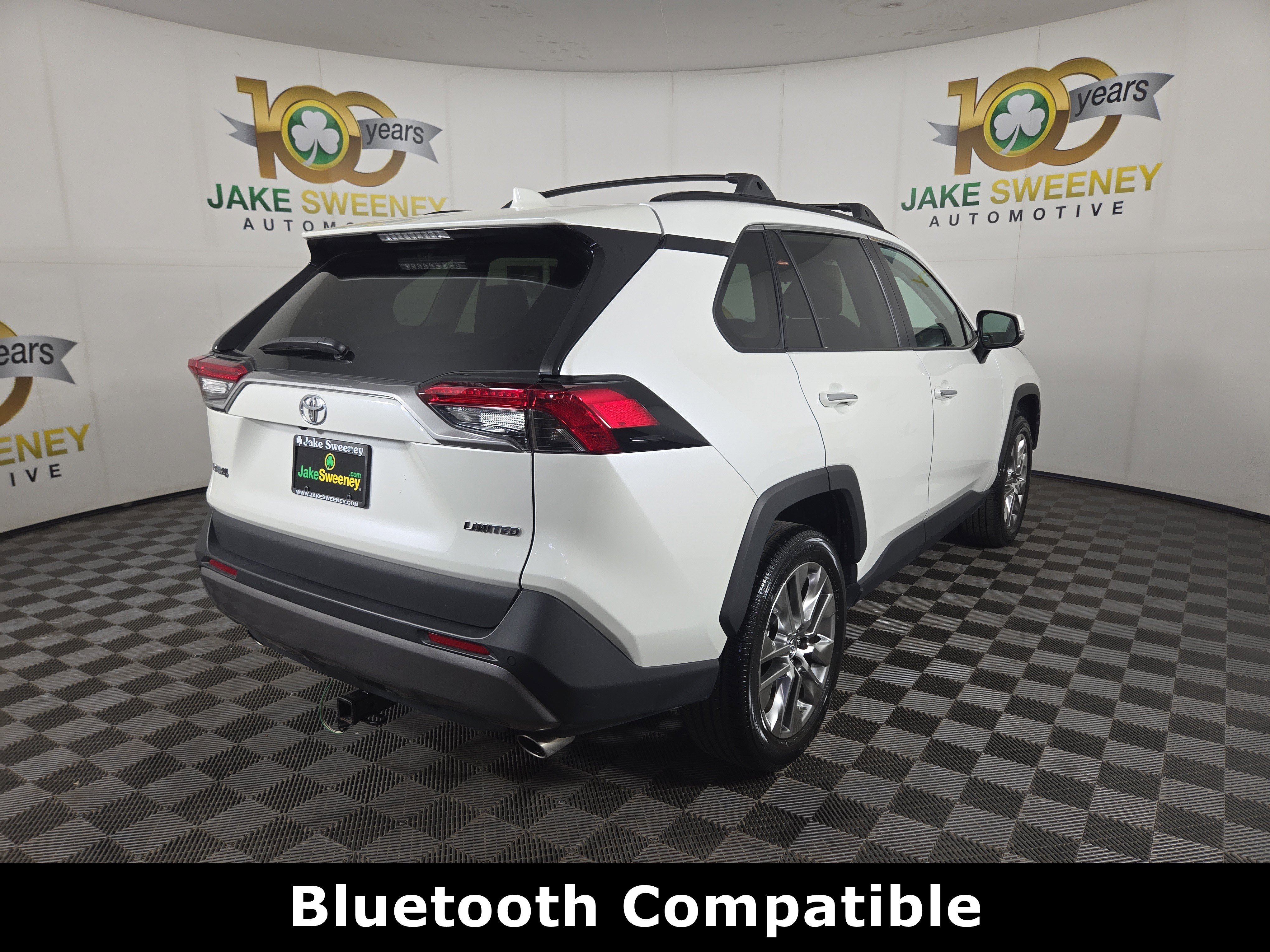 Used 2019 Toyota RAV4 Limited w/ Advanced Technology Package FWD image 9