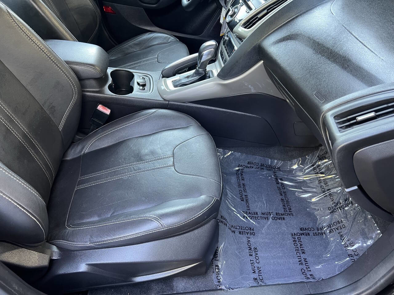 Used 2012 Ford Focus SEL image 10