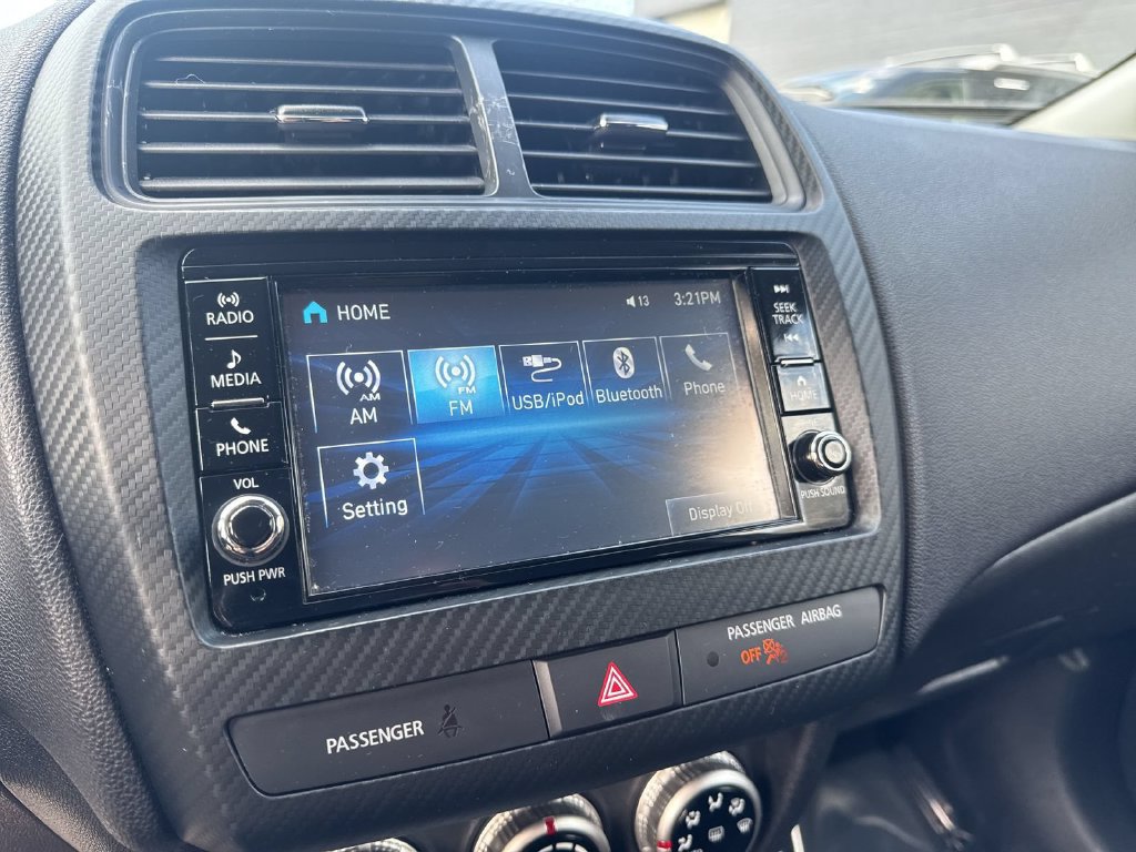 Used 2024 Mitsubishi Outlander Sport ES AWD/4WD image 12
