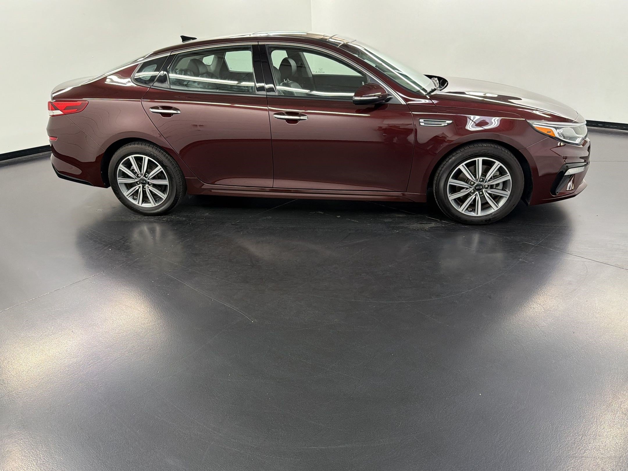 Used 2020 Kia Optima Premium FWD image 8
