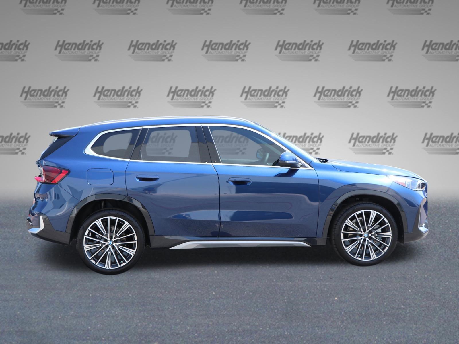 Certified 2025 BMW X1 xDrive28i w/ Premium Package AWD/4WD image 9