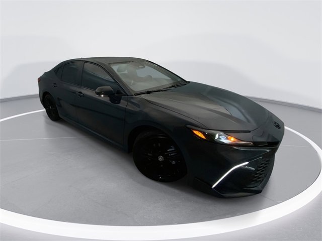 Used 2025 Toyota Camry SE