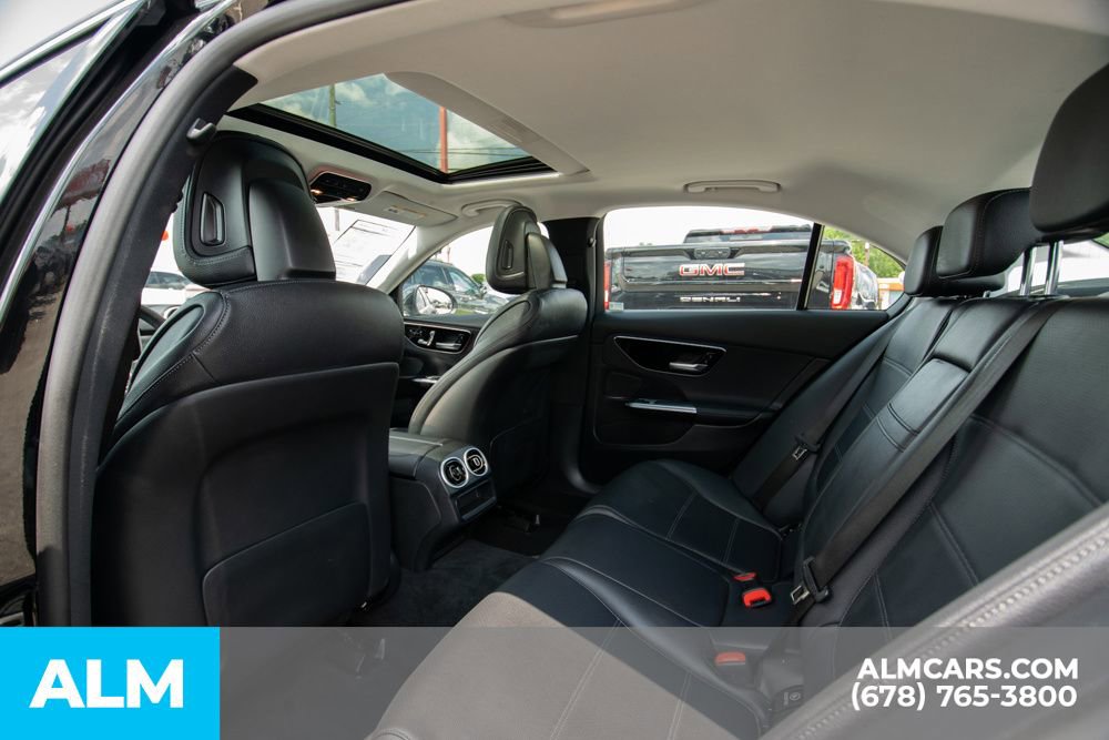 Used 2025 Mercedes-Benz C 300 Sedan image 12