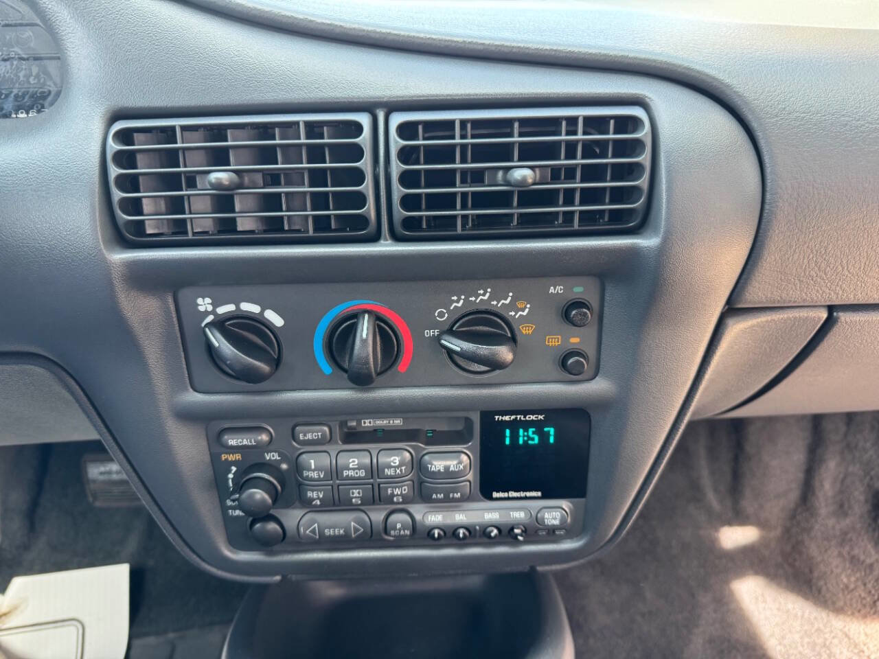 Used 1997 Chevrolet Cavalier LS w/ Preferred Equipment Group 1 image 13