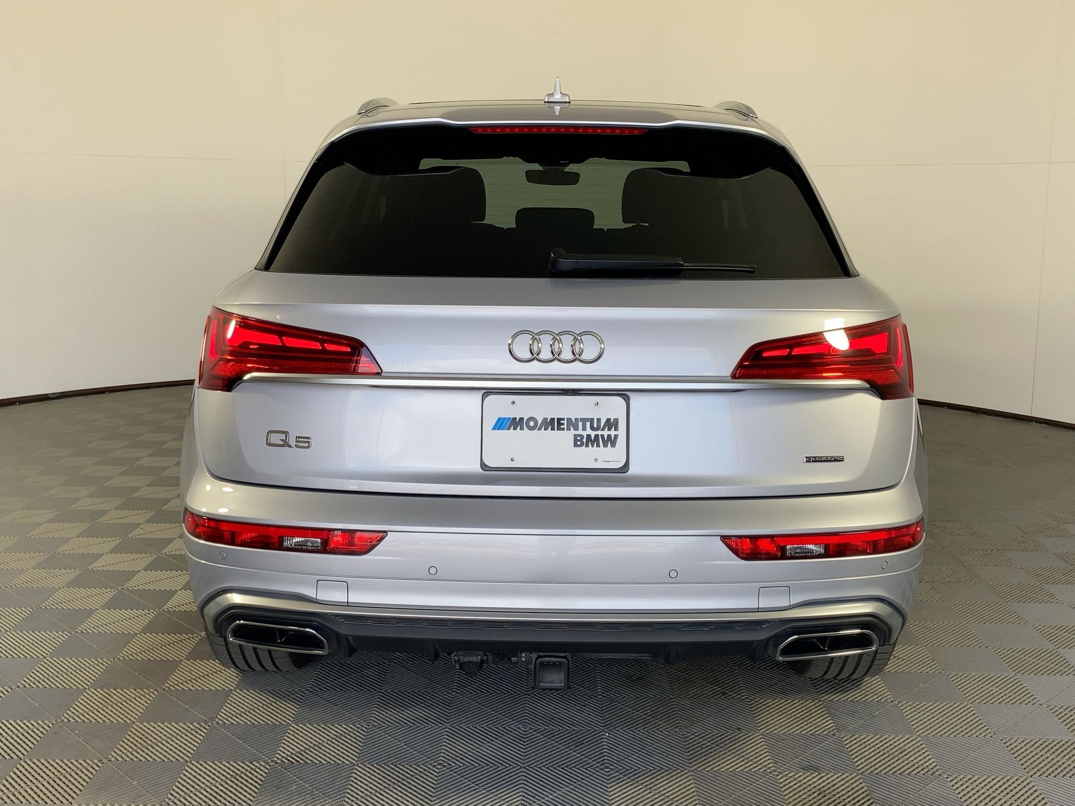 Used 2023 Audi Q5 2.0T Premium Plus w/ Premium Plus Package image 8